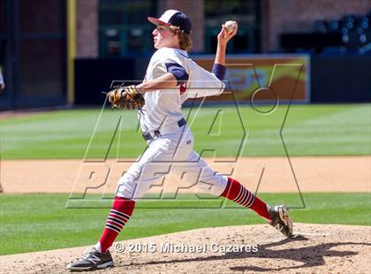 Thumbnail 3 in Grossmont @ Steele Canyon photogallery.