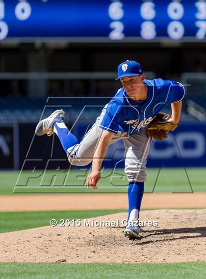 Thumbnail 1 in Grossmont @ Steele Canyon photogallery.
