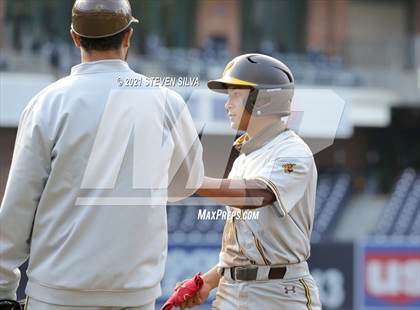 Thumbnail 2 in Bishop's vs. Francis Parker (at Petco Park) photogallery.