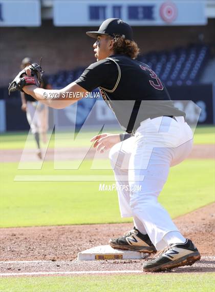 Thumbnail 3 in Bishop's vs. Francis Parker (at Petco Park) photogallery.