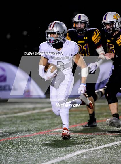 Thumbnail 2 in Ironwood vs Sunrise Mountain (AIA 5A Final) photogallery.