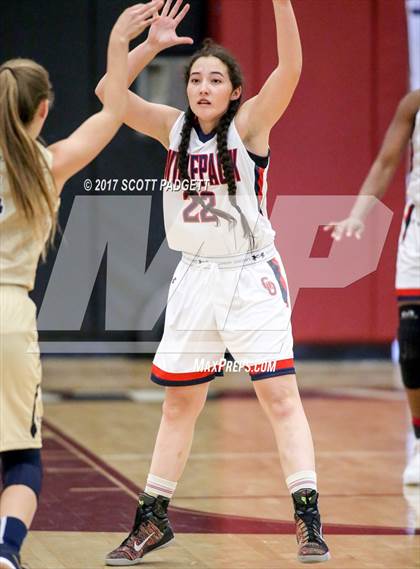 Thumbnail 3 in Yucaipa vs. Great Oak (Mustang Tip-Off Classic) photogallery.