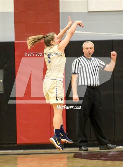 Thumbnail 3 in Yucaipa vs. Great Oak (Mustang Tip-Off Classic) photogallery.