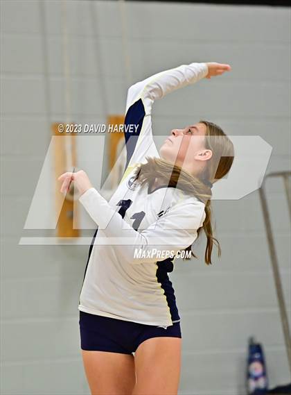 Thumbnail 2 in Evergreen vs Chatfield photogallery.