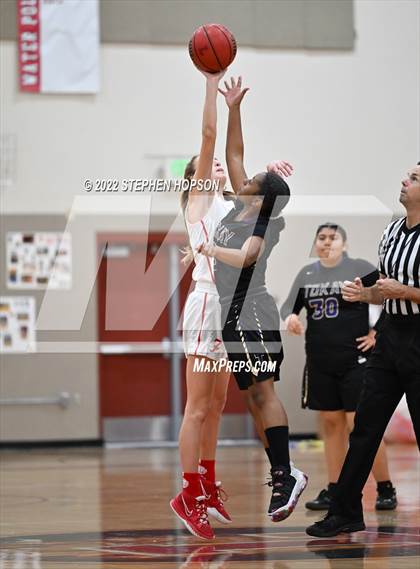 Thumbnail 1 in Tokay @ Lodi photogallery.