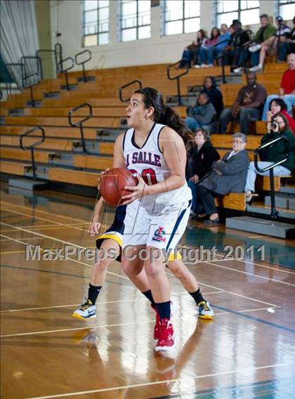Thumbnail 1 in La Salle vs Menlo (Santa Barbara Tournament of Champions) photogallery.