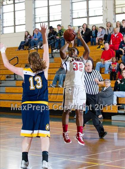 Thumbnail 2 in La Salle vs Menlo (Santa Barbara Tournament of Champions) photogallery.