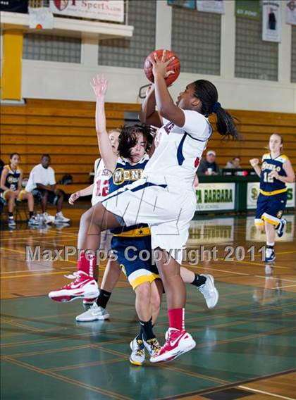 Thumbnail 3 in La Salle vs Menlo (Santa Barbara Tournament of Champions) photogallery.