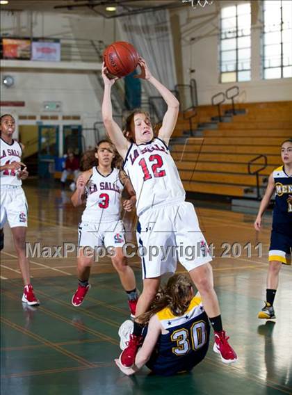 Thumbnail 3 in La Salle vs Menlo (Santa Barbara Tournament of Champions) photogallery.