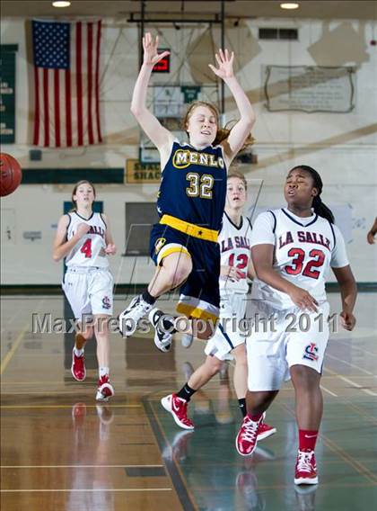 Thumbnail 3 in La Salle vs Menlo (Santa Barbara Tournament of Champions) photogallery.