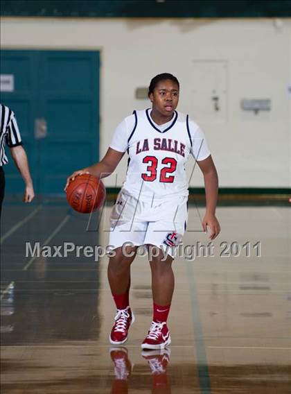 Thumbnail 1 in La Salle vs Menlo (Santa Barbara Tournament of Champions) photogallery.
