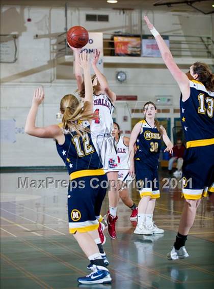 Thumbnail 2 in La Salle vs Menlo (Santa Barbara Tournament of Champions) photogallery.