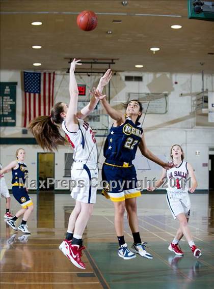 Thumbnail 2 in La Salle vs Menlo (Santa Barbara Tournament of Champions) photogallery.