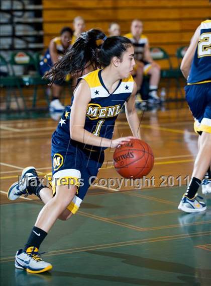 Thumbnail 1 in La Salle vs Menlo (Santa Barbara Tournament of Champions) photogallery.