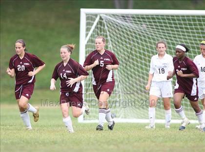 Thumbnail 3 in Clarkstown South vs. O'Neill (Nanuet Tourney) photogallery.