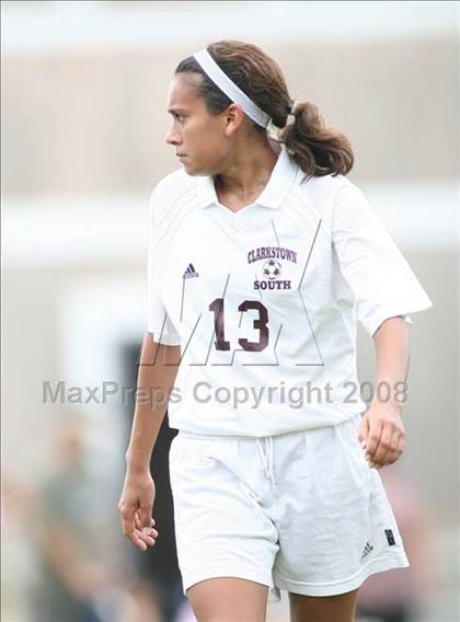 Thumbnail 3 in Clarkstown South vs. O'Neill (Nanuet Tourney) photogallery.