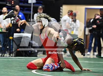 Thumbnail 2 in 2022 UIL State Championships - Session 4 photogallery.
