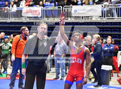 Thumbnail 1 in 2022 UIL State Championships - Session 4 photogallery.