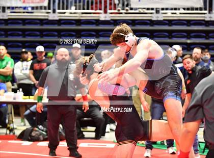 Thumbnail 2 in 2022 UIL State Championships - Session 4 photogallery.