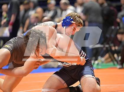 Thumbnail 2 in 2022 UIL State Championships - Session 4 photogallery.