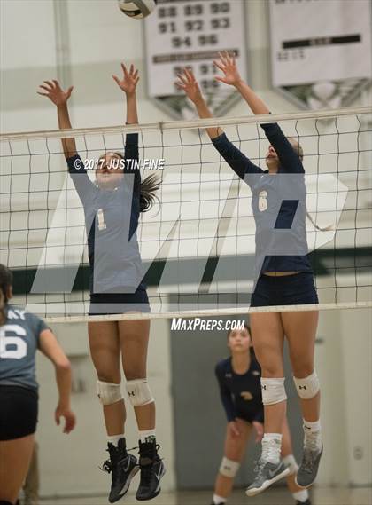 Thumbnail 3 in Del Norte @ Poway photogallery.