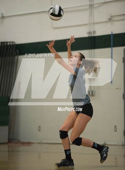 Thumbnail 1 in Del Norte @ Poway photogallery.