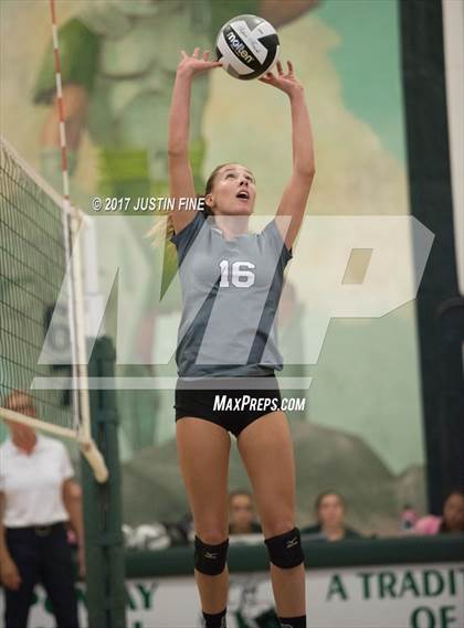 Thumbnail 1 in Del Norte @ Poway photogallery.