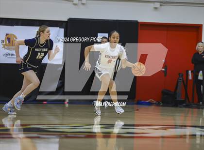 Thumbnail 1 in Notre Dame (SO) @ Harvard-Westlake photogallery.