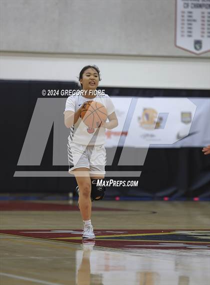 Thumbnail 1 in Notre Dame (SO) @ Harvard-Westlake photogallery.