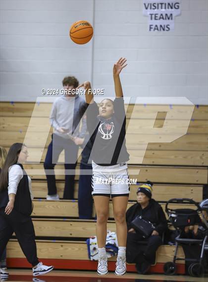 Thumbnail 2 in Notre Dame (SO) @ Harvard-Westlake photogallery.