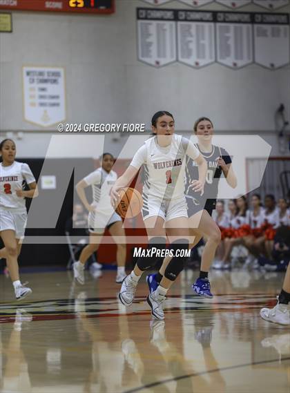 Thumbnail 3 in Notre Dame (SO) @ Harvard-Westlake photogallery.