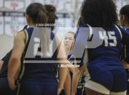 Thumbnail 1 in Notre Dame (SO) @ Harvard-Westlake photogallery.