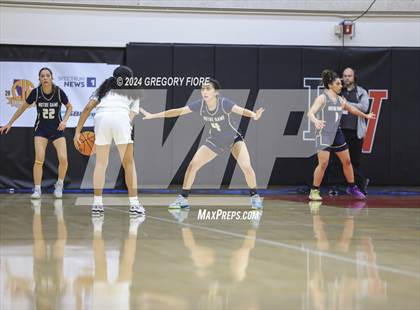 Thumbnail 2 in Notre Dame (SO) @ Harvard-Westlake photogallery.