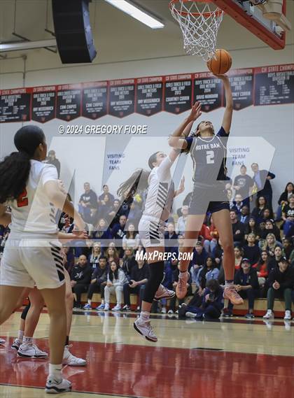 Thumbnail 1 in Notre Dame (SO) @ Harvard-Westlake photogallery.