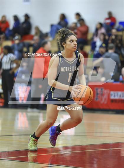Thumbnail 1 in Notre Dame (SO) @ Harvard-Westlake photogallery.