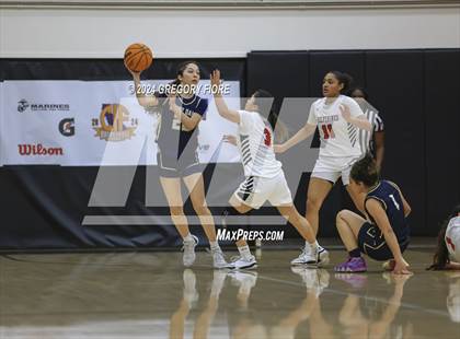 Thumbnail 1 in Notre Dame (SO) @ Harvard-Westlake photogallery.