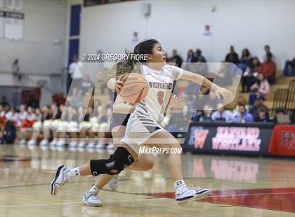 Thumbnail 3 in Notre Dame (SO) @ Harvard-Westlake photogallery.