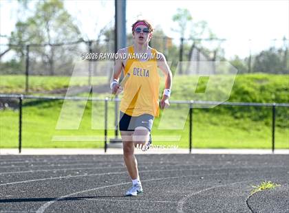 Thumbnail 3 in Muncie Central Duals (4 x 800 Meter Relay) photogallery.