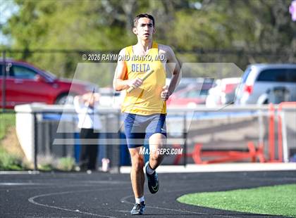 Thumbnail 1 in Muncie Central Duals (4 x 800 Meter Relay) photogallery.