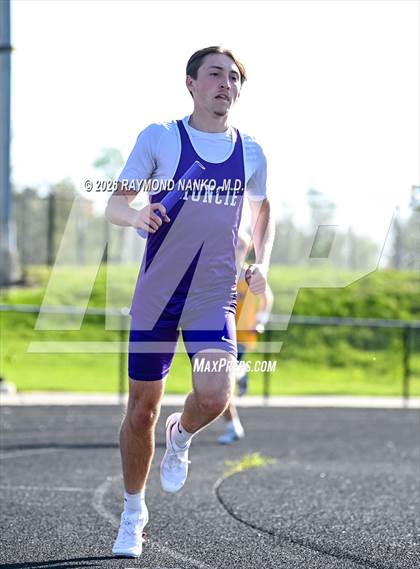 Thumbnail 1 in Muncie Central Duals (4 x 800 Meter Relay) photogallery.