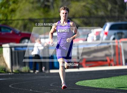 Thumbnail 1 in Muncie Central Duals (4 x 800 Meter Relay) photogallery.