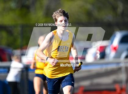 Thumbnail 1 in Muncie Central Duals (4 x 800 Meter Relay) photogallery.