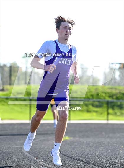 Thumbnail 2 in Muncie Central Duals (4 x 800 Meter Relay) photogallery.