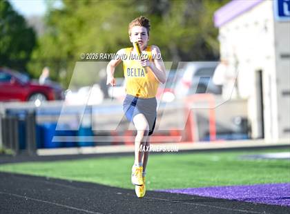 Thumbnail 2 in Muncie Central Duals (4 x 800 Meter Relay) photogallery.