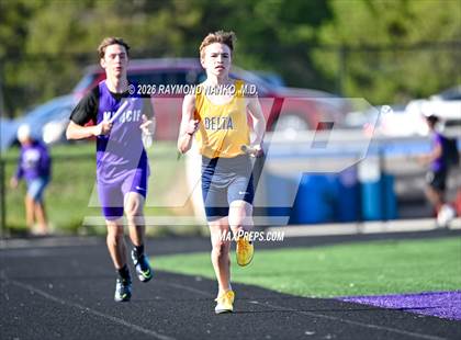 Thumbnail 2 in Muncie Central Duals (4 x 800 Meter Relay) photogallery.