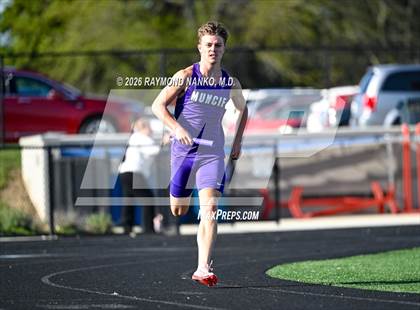 Thumbnail 1 in Muncie Central Duals (4 x 800 Meter Relay) photogallery.