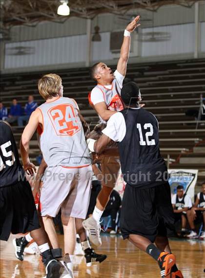 Thumbnail 2 in Madison vs Midwest (Texas-Oklahoma Shootout) photogallery.