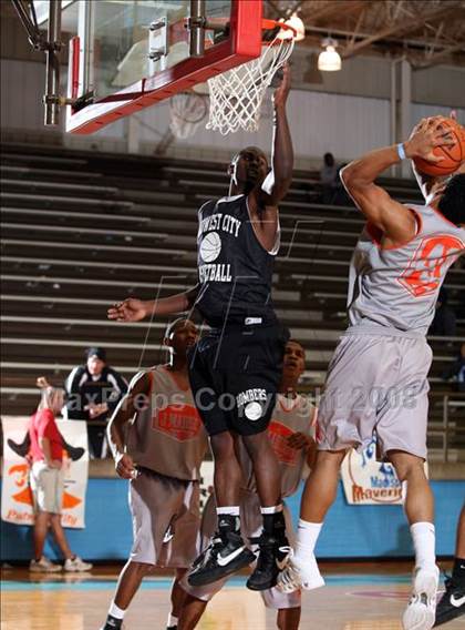 Thumbnail 3 in Madison vs Midwest (Texas-Oklahoma Shootout) photogallery.