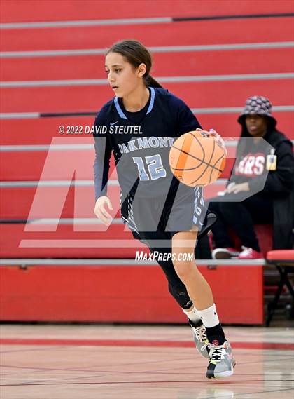 Thumbnail 2 in Oakmont vs. Rio Linda (Lady Bronco Classic) photogallery.