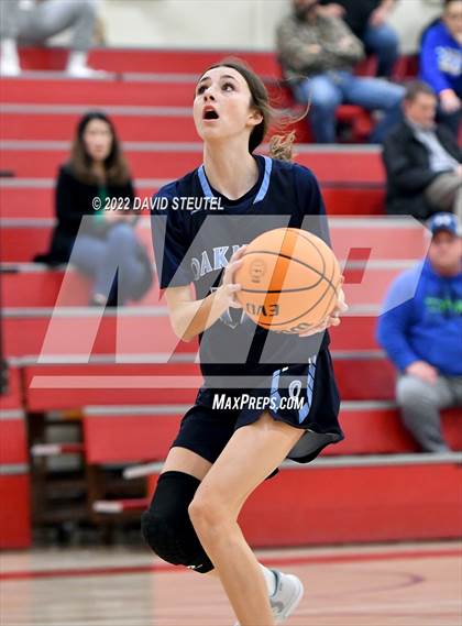Thumbnail 2 in Oakmont vs. Rio Linda (Lady Bronco Classic) photogallery.